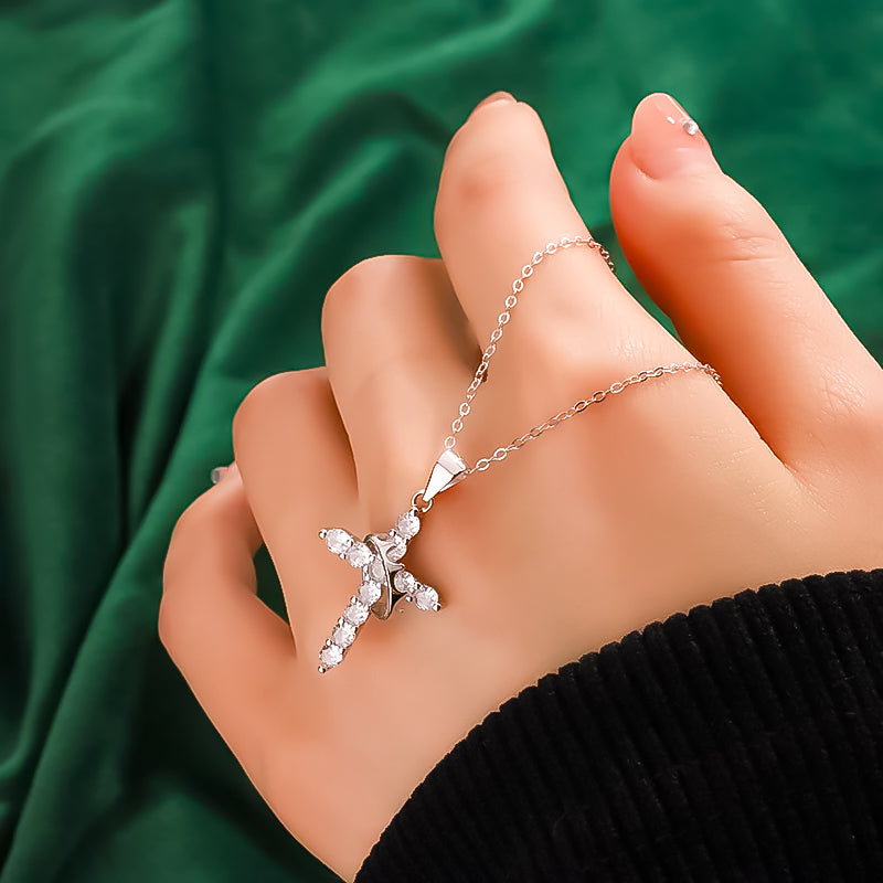 Colgante Cruz con Corona | Baño Oro 18K y Circonitas (2x1)