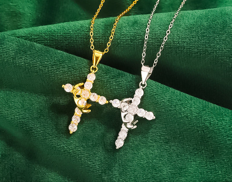 Colgante Cruz con Corona | Baño Oro 18K y Circonitas (2x1)