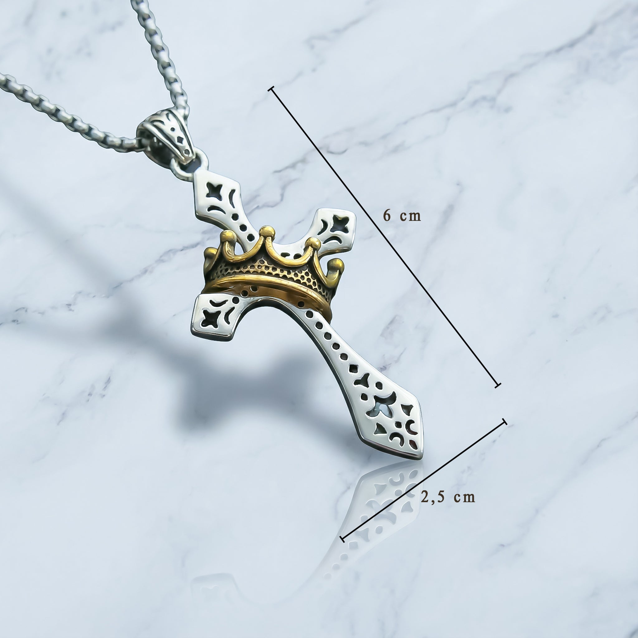 Colgante Cruz con corona imperial | Elegancia Espiritual, Un Emblema de Fe (2x1)