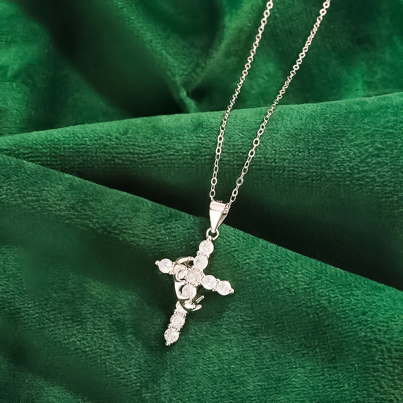 Colgante Cruz con Corona | Baño Oro 18K y Circonitas (2x1)