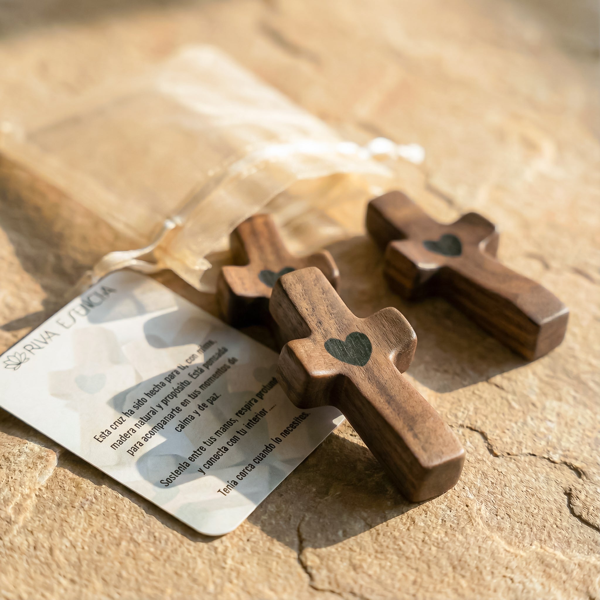 Set de 3 Cruces de Madera Decorativas | Símbolo con Significado | Para Hogar, Oficina o Regalo Especial