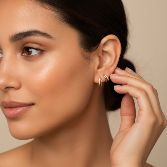 Pendientes de Doble Aro con Circonitas - Estilo huggie - Dahlia (2x1)