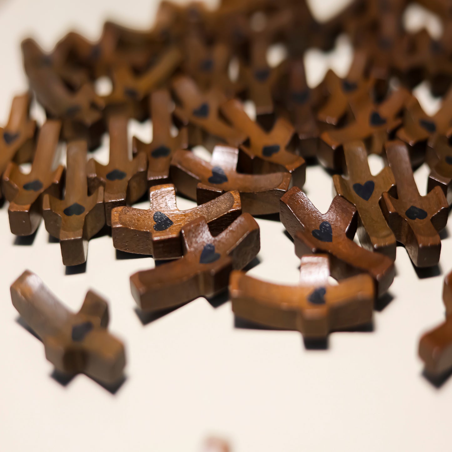 Set de 3 Cruces de Madera Decorativas | Símbolo con Significado | Para Hogar, Oficina o Regalo Especial