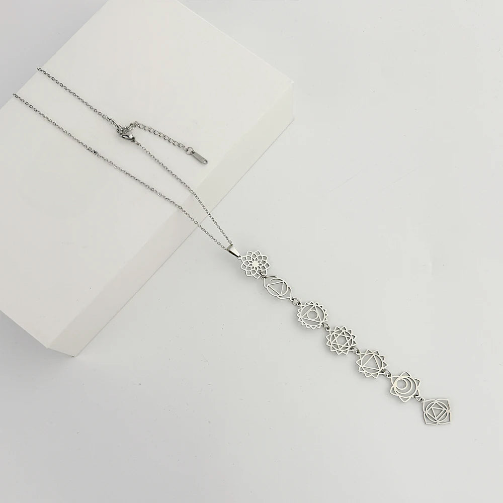Colgante Chakras | Equilibrio y Energía Interior | Acero Inoxidable con baño oro 18K o plata