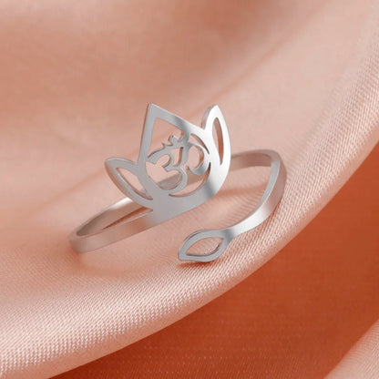 AZURA RING · Stainless steel (adjustable)