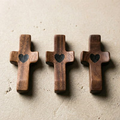 Set de 3 Cruces de Madera Decorativas | Símbolo con Significado | Para Hogar, Oficina o Regalo Especial