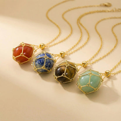 Colgante piedra natural en Jaula | Diseño Geométrico Minimalista de Acero Inoxidable