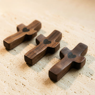 Set de 3 Cruces de Madera Decorativas | Símbolo con Significado | Para Hogar, Oficina o Regalo Especial