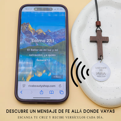 Cruz de Madera para coche con dispositivo NFC