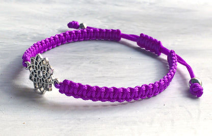 Pulsera Séptimo Chakra Sahasrara, cromoterapia, con afirmaciones