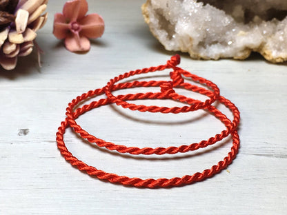 Simple bracelet Red thread, bracelet amulet, I give protection KABBALAH