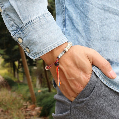 Handmade Tibetan Buddhist bracelet with bodhi seeds